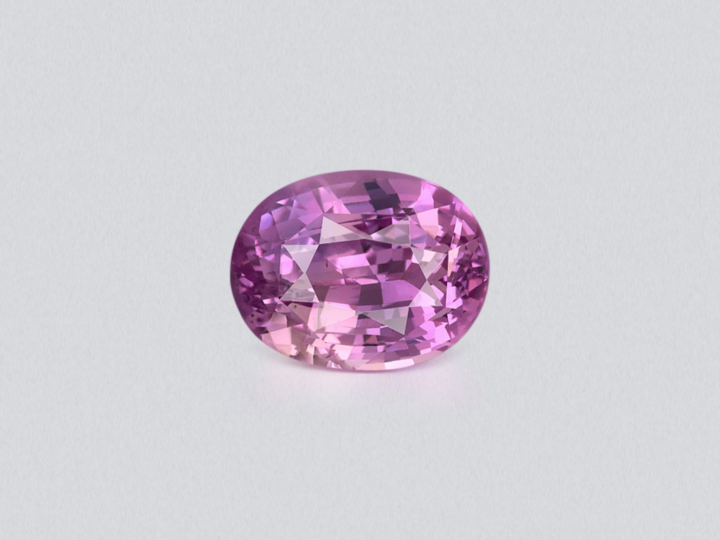 Unbehandelter rosa saphir im ovalschliff 3,05 karat, Sri Lanka Image №1