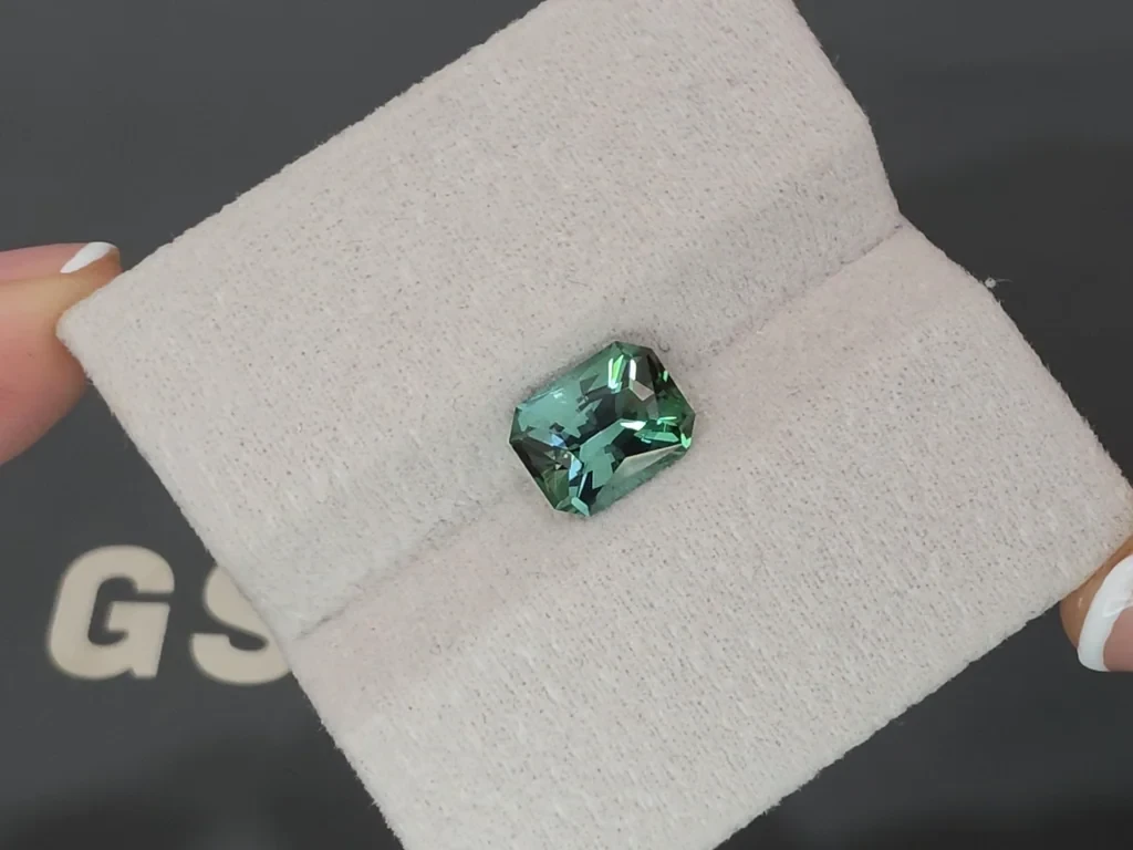 Blue green tourmaline radiant cut 2.40 carats, Africa Image №4