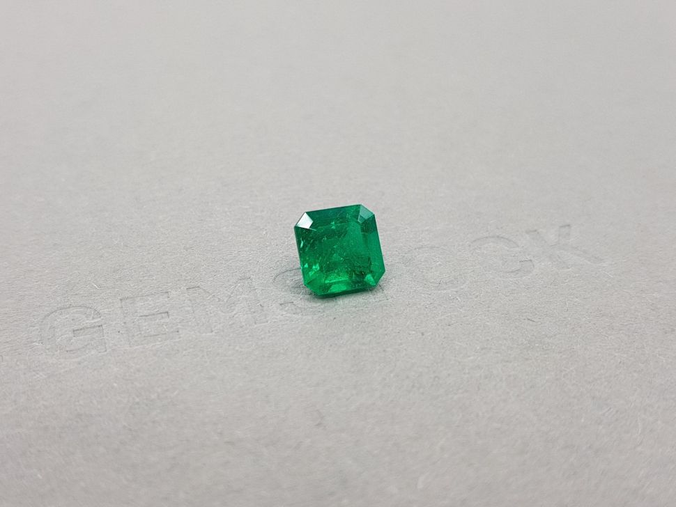 Colombian emerald top color Muzo Green 1.79 ct Image №2