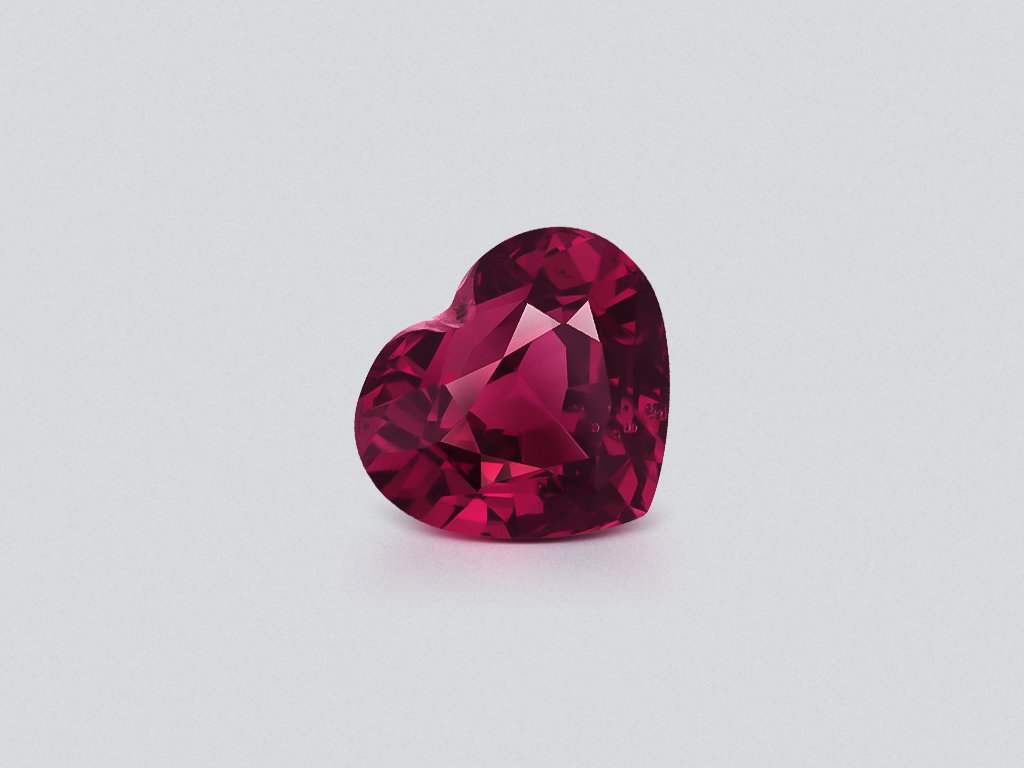 Garnet rhodolite heart shape 4.02 carats, Tanzania Image №1