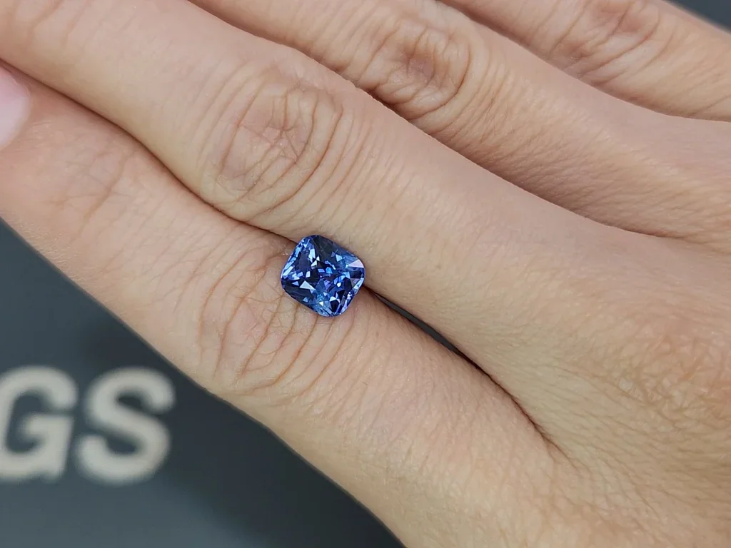 Saphir bleu taille coussin 2,03 carats, Sri Lanka Image №2