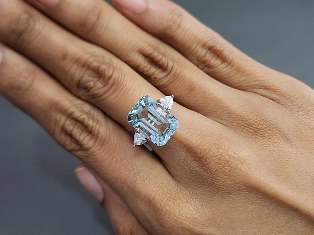 Aguamarina talla octogonal de 8,17 quilates, Madagascar Image №5