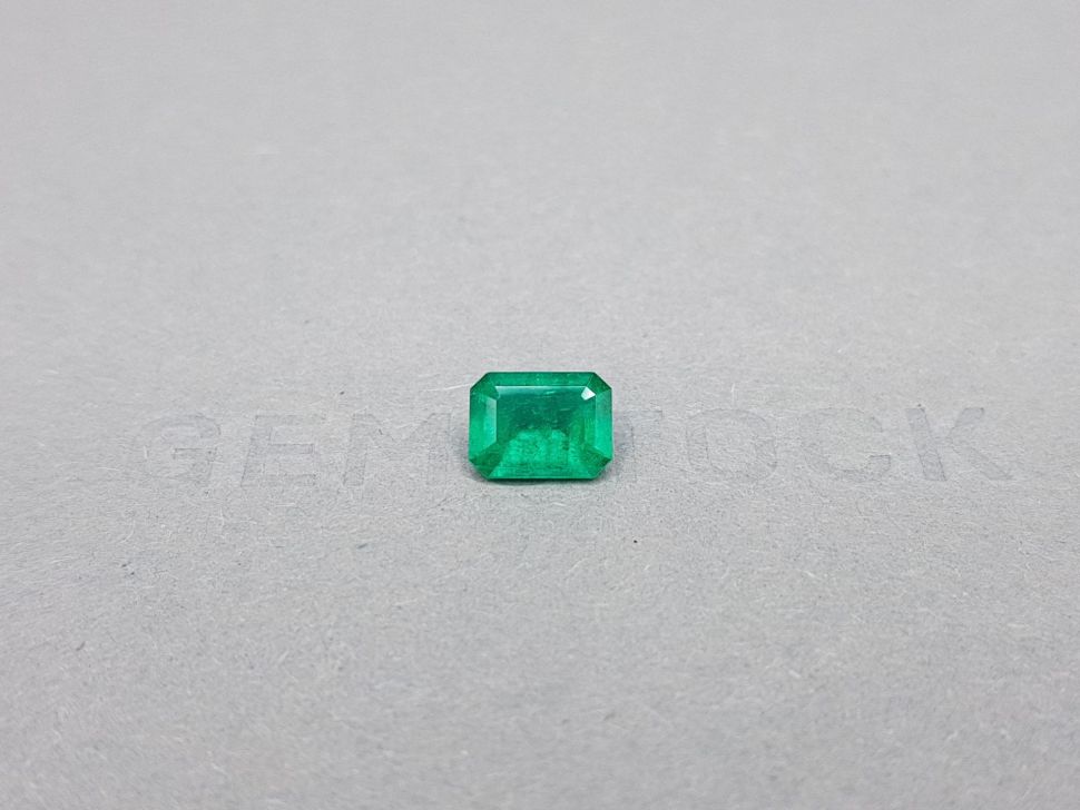 Vivid Green emerald 1.19 ct from Colombia  Image №1