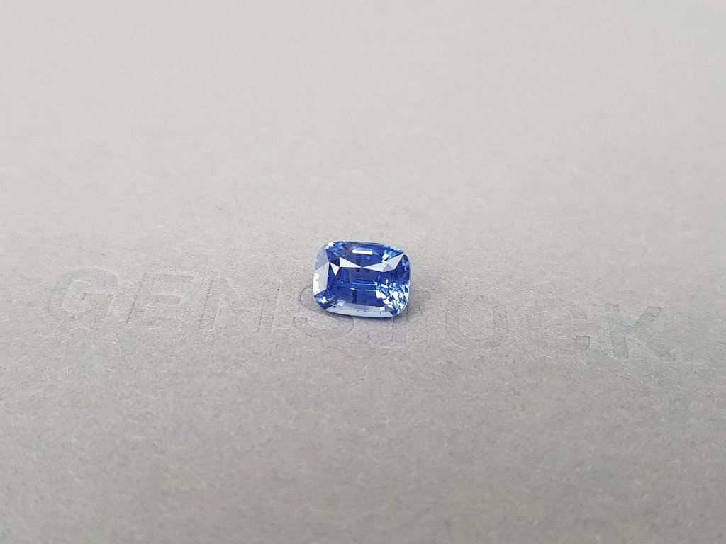 Unheated blue sapphire from Sri Lanka cushion cut, 2.10 ct Image №3