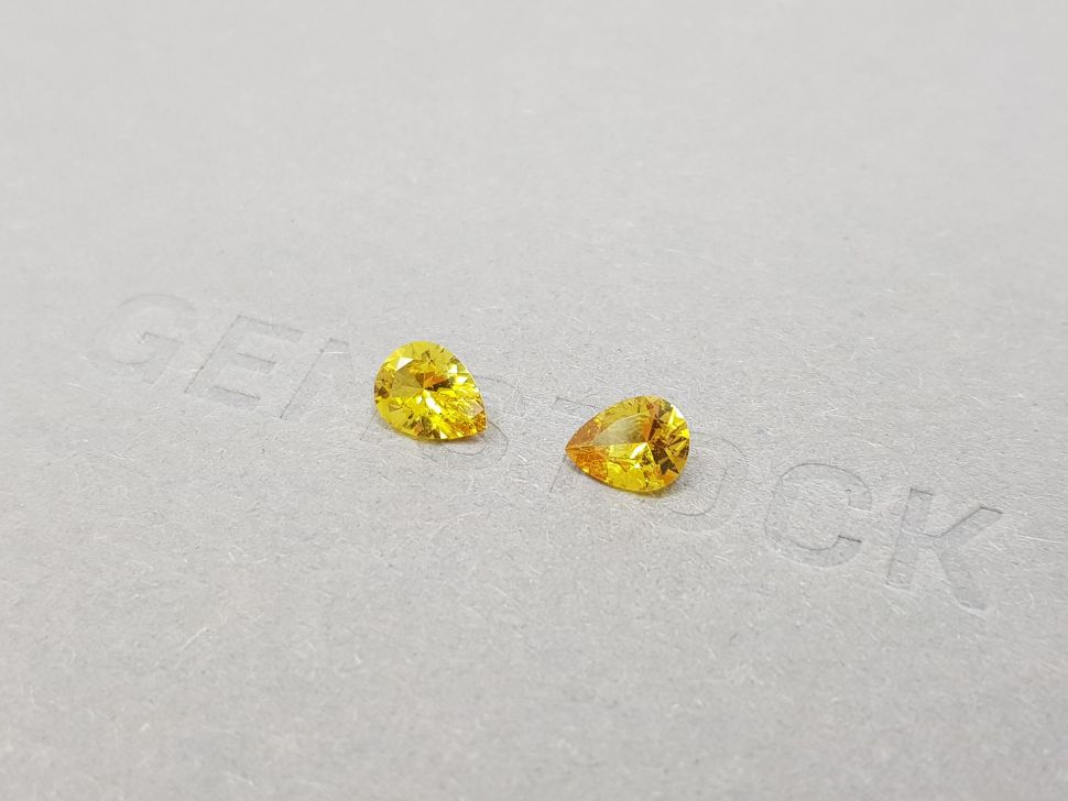 Pair of vivd yellow unheated sapphires 1.21 ct, Madagascar Image №3