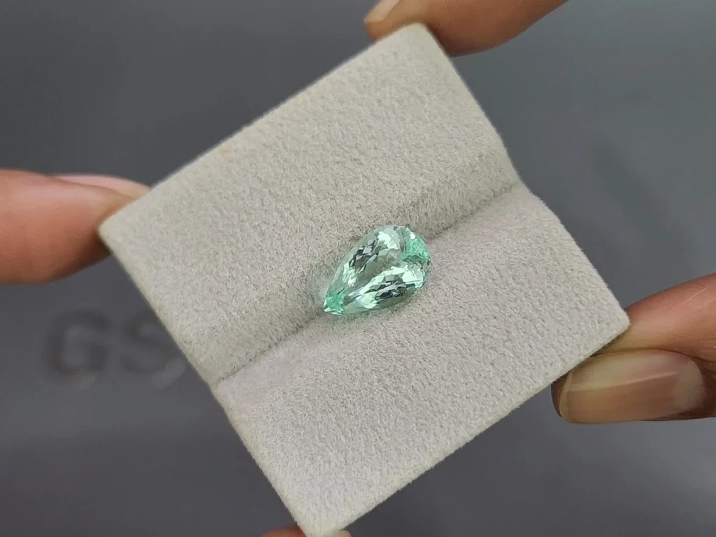Paraiba Neon Green pear cuts 3.84 carats, Mozambique Image №4
