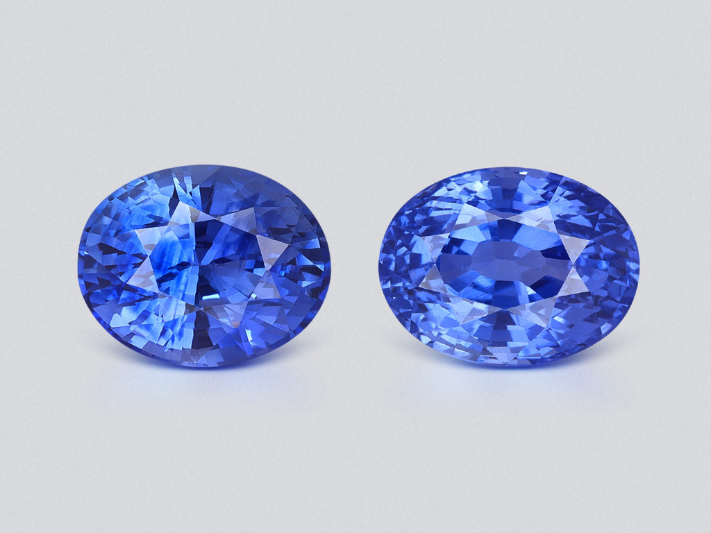 Pair of Intense Blue sapphires in oval cut 4.77carats, Sri Lanka Image №1