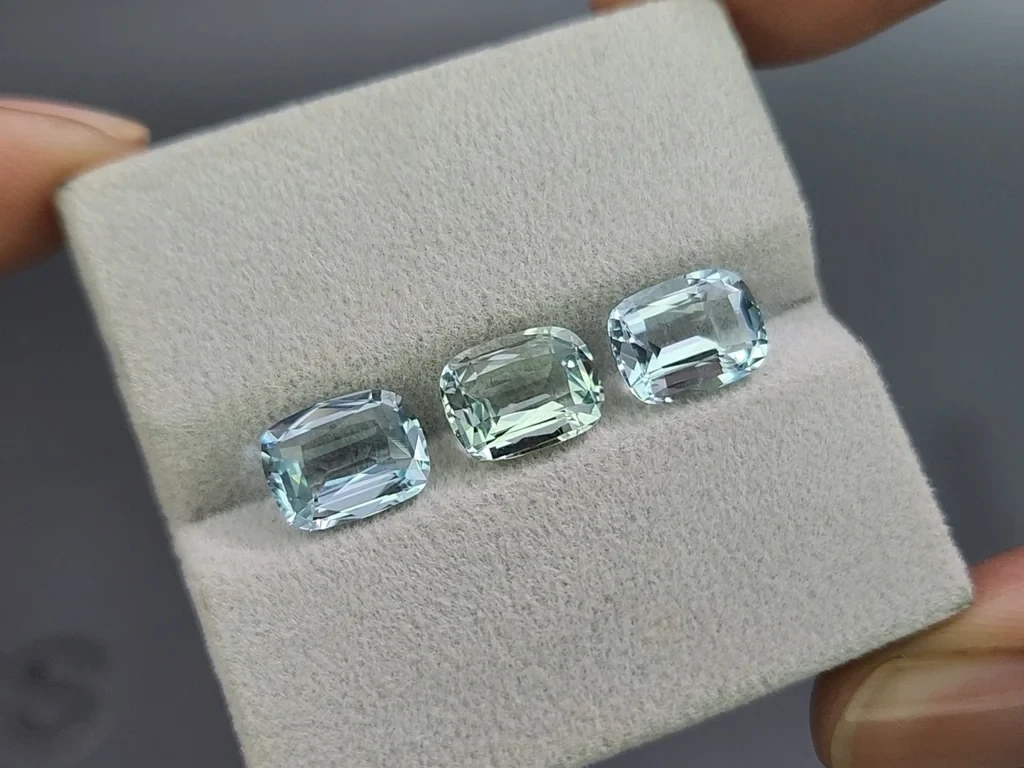 Ensemble aigues-marines taille coussin, 5,32 carats, Madagascar Image №5