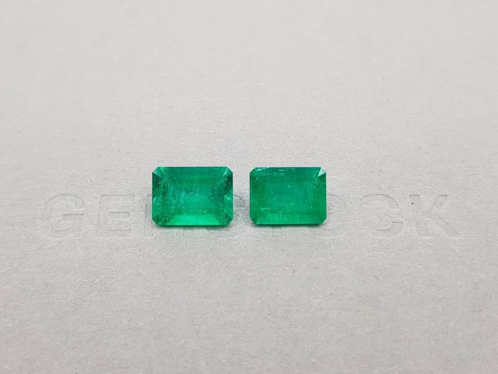Bright pair of Colombian emeralds 3.94 ct Image №1