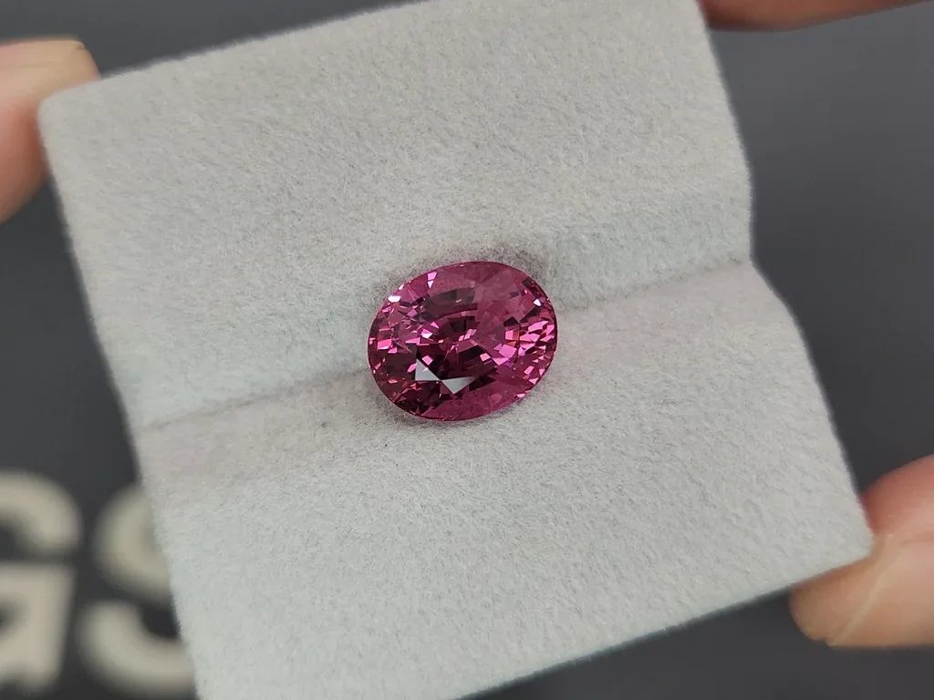 Spinelle violet taille ovale de 5,65 ct, Tanzanie Image №4