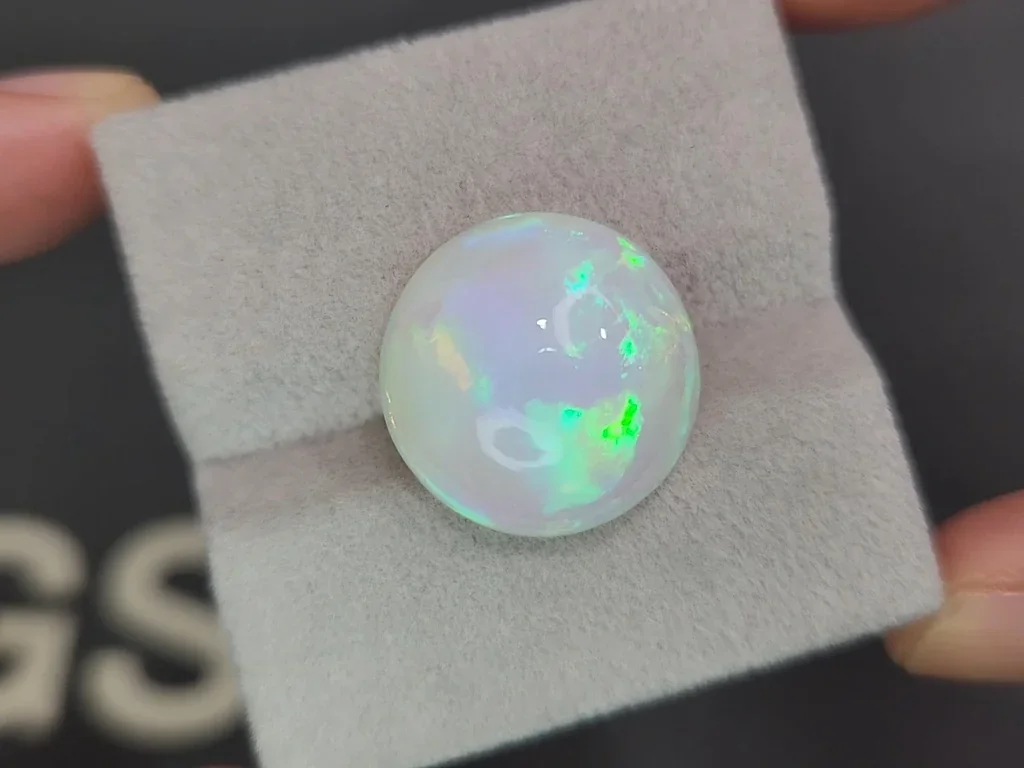 Ópalo blanco de corte redondo de 14,42 ct de Etiopía Image №3