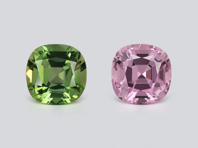 Paar kontrastierender turmaline im kissenschliff 2,59 carats, Afrika photo