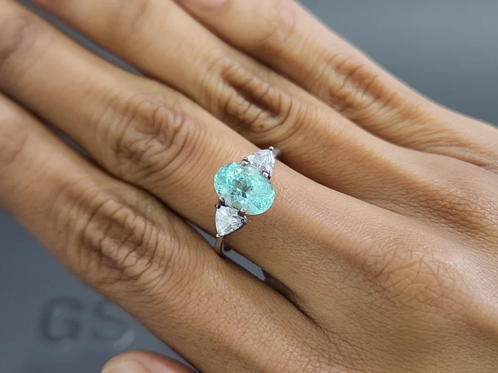Paraiba Verde Neón corte ovalado 2,28 quilates, Mozambique Image №5