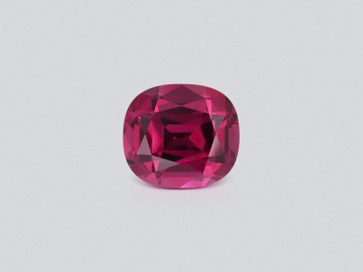 Garnet rhodolite garnet cushion cut 5.76 carats, Tanzania photo