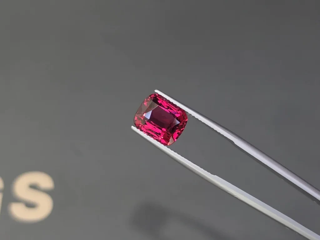 Spinelle rouge taille coussin de 5,14 carats, Tanzanie Image №5