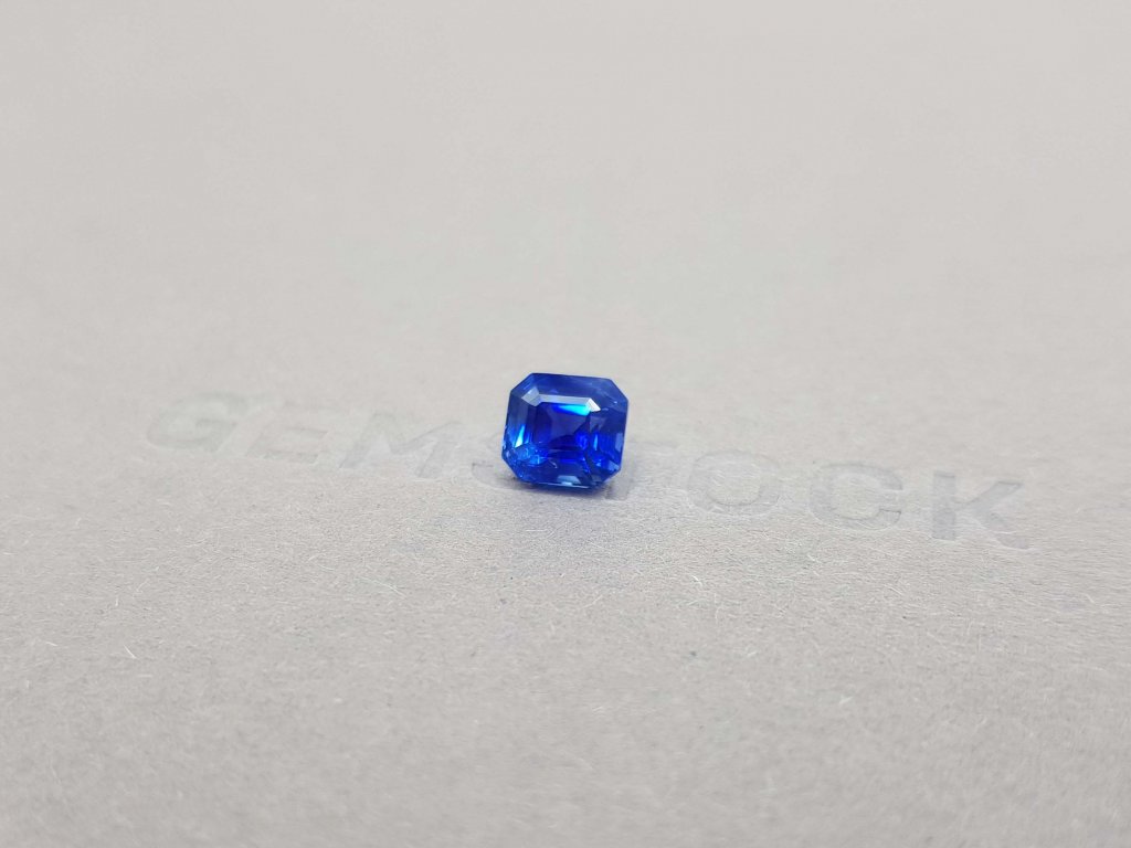 Bright sapphire 2.14 ct octagon cut, Sri Lanka Image №3