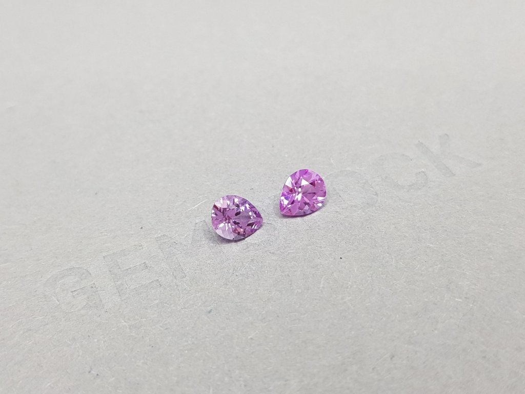 Pair of unheated pear cut purple sapphires 1.21 ct Image №2