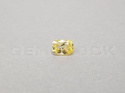 Yellow untreated radiant cut sapphire 3.54 ct, Sri Lanka photo