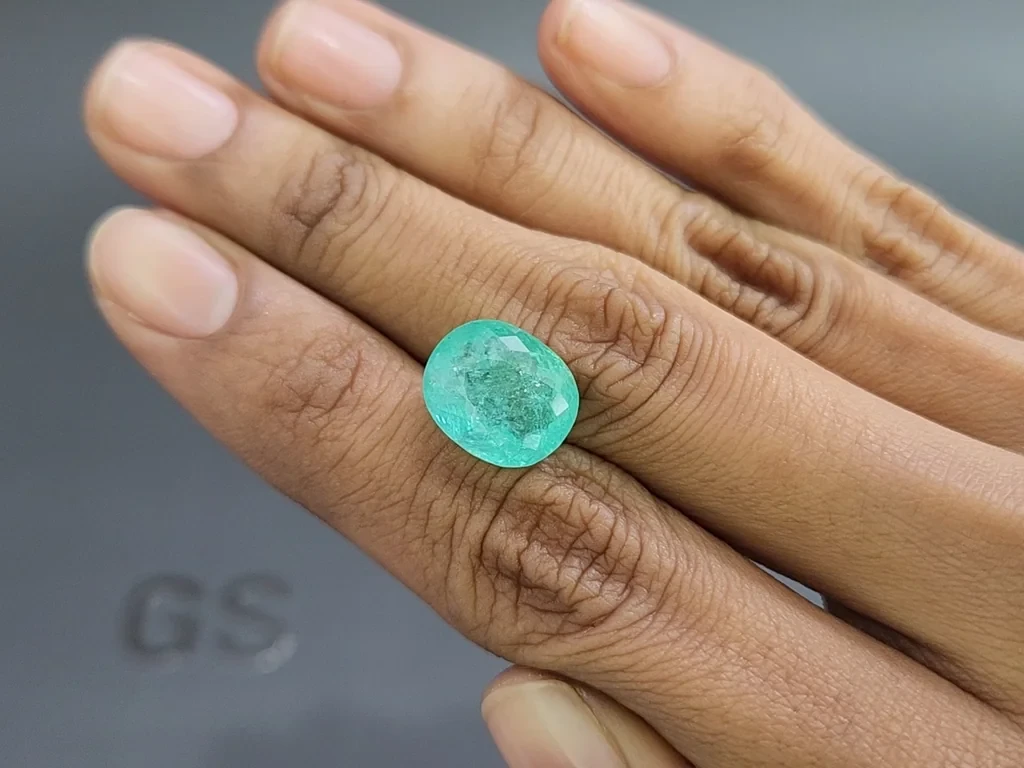 Paraiba Neon Green oval cut 8.38 carats, Mozambique Image №2