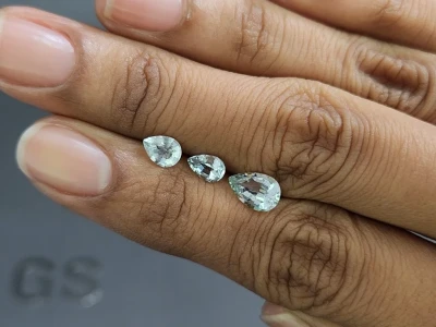 Ensemble aigues-marines taille poire, 1,71 carat, Madagascar photo