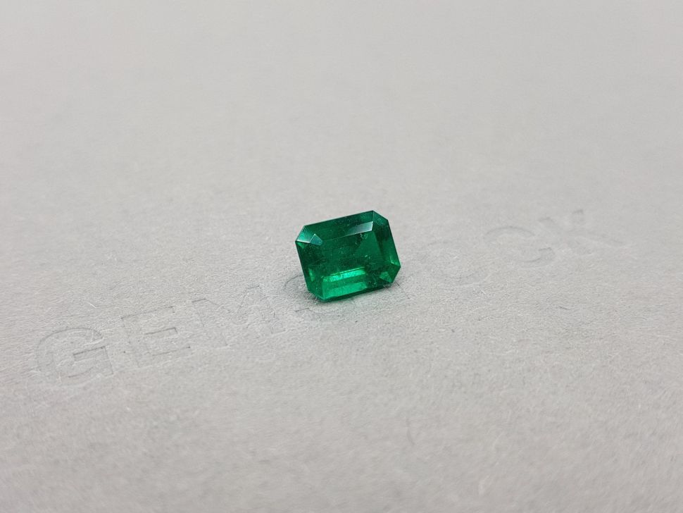 Muzo Green emerald octagon cut 1.57 ct, Colombia Image №2