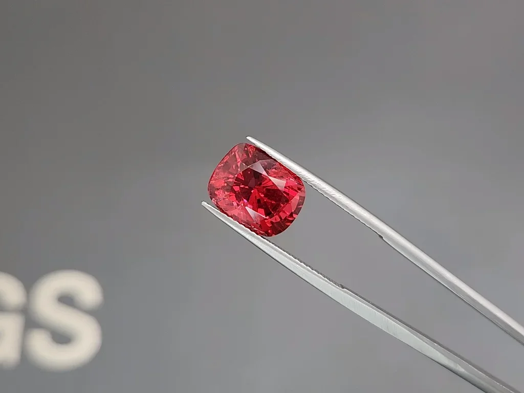 Super rare vivid vibrant red spinel in cushion cut 6.81 carats, Vietnam  Image №3