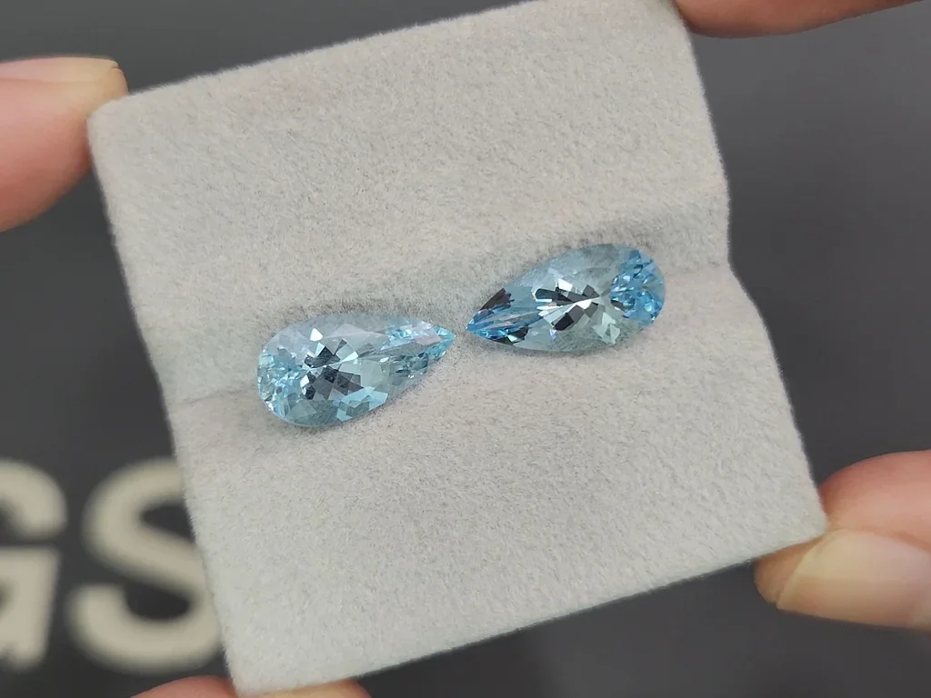 Par de aguamarinas talla pera de 5,33 quilates, Madagascar Image №4