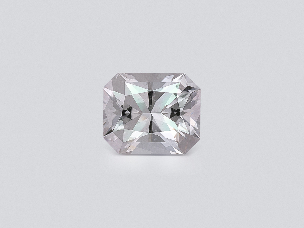 Kunzite light green radiant cut 5.05 carats, Pakistan Image №1