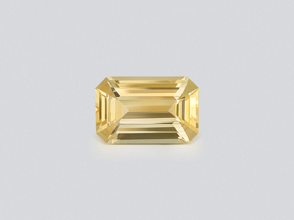 Unheated sapphire Vivid Yellow octagon cut  2.24 carats, Sri Lanka Image №1