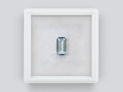 Light blue octagon cut aquamarine 1.07 carats, Africa photo