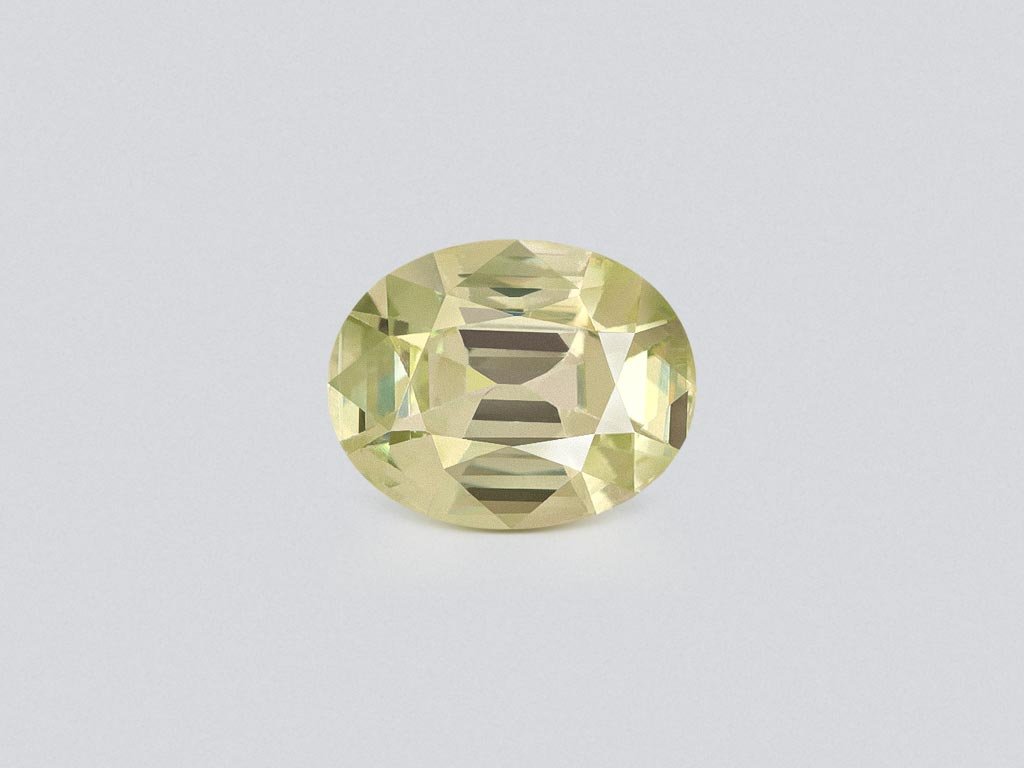 Granate grosular verde amarillento, talla ovalada, 2,02 quilates, Tanzania Image №1