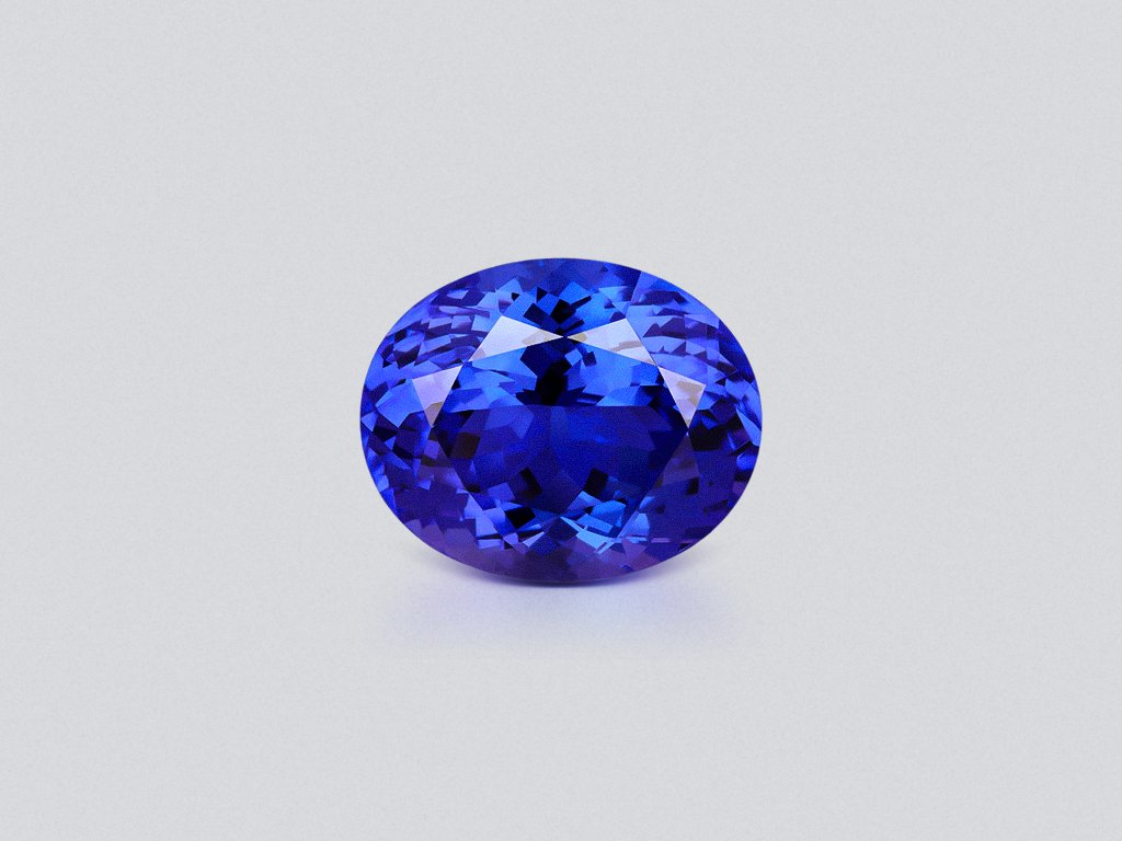 Tanzanite taille ovale 9,00 carats, Tanzanie Image №1