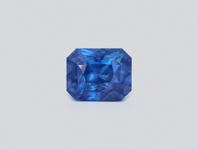 Saphir bleu intense taille octogonale non chauffé, 3,52 carats, Sri Lanka photo