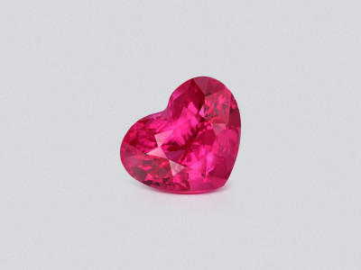 Vibrant Pink Red Mahenge spinel in heart shape 3.71 carats, Tanzania photo