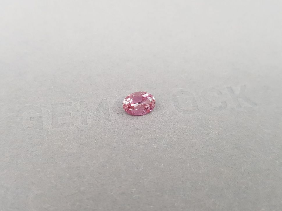 Unheated Padparadscha sapphire in oval cut  0.93 ct, Madagascar Image №2