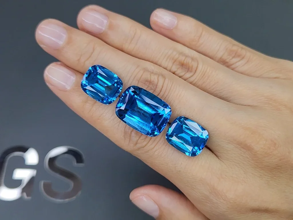 Conjunto de topacio azul brillante (azul suizo) talla cojín 43,40 quilates, Brasil  Image №2