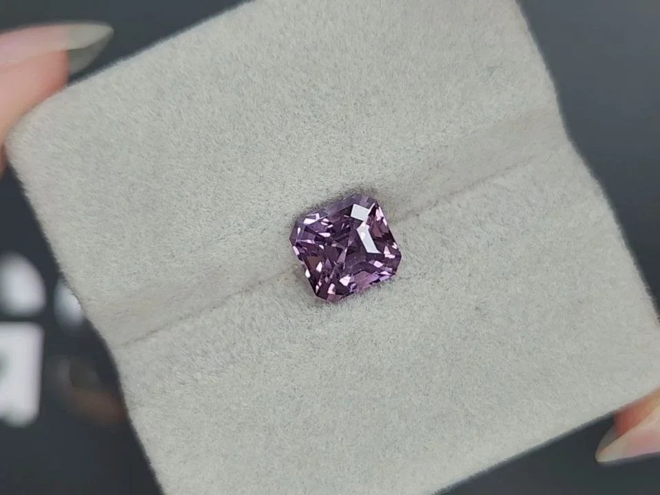 lavender spinel in asscher cut 2.53 carats, Tanzania Image №4