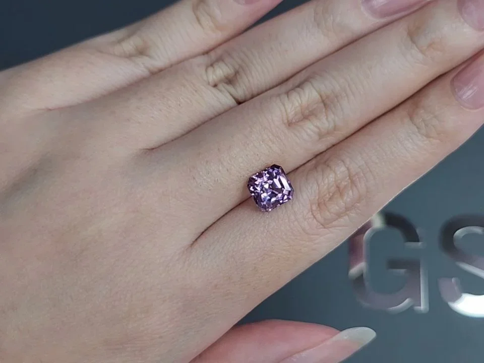 lavender spinel in asscher cut 2.53 carats, Tanzania Image №2