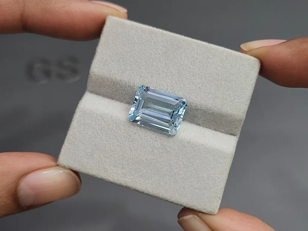 Aquamarine octagon cut 5.25 carats, Madagascar Image №4