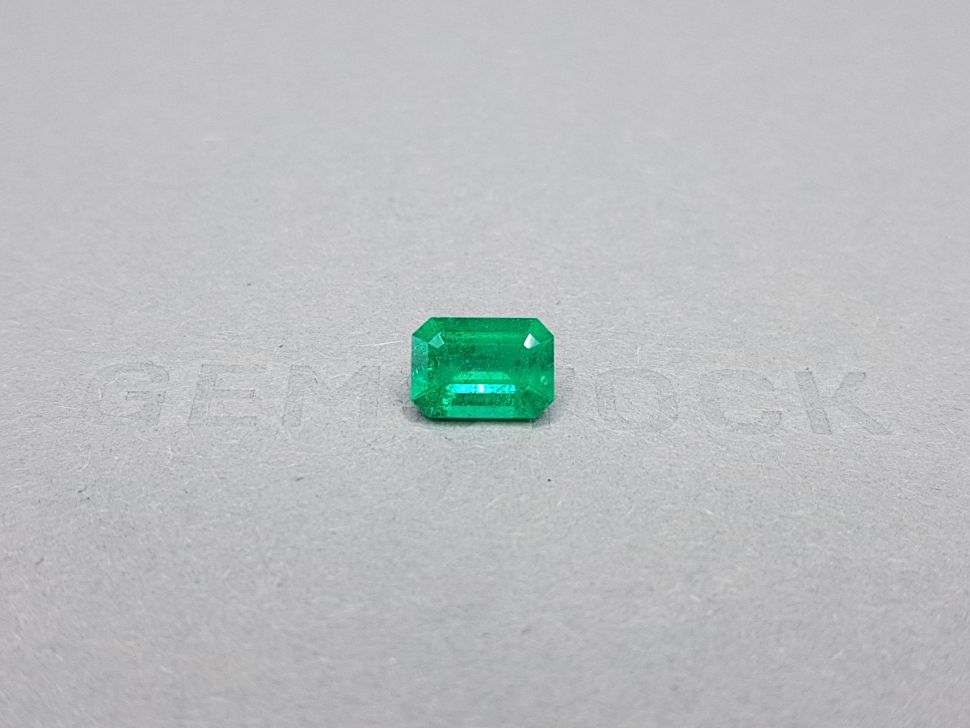 Colombian emerald deep green, 1.71 carats Image №1