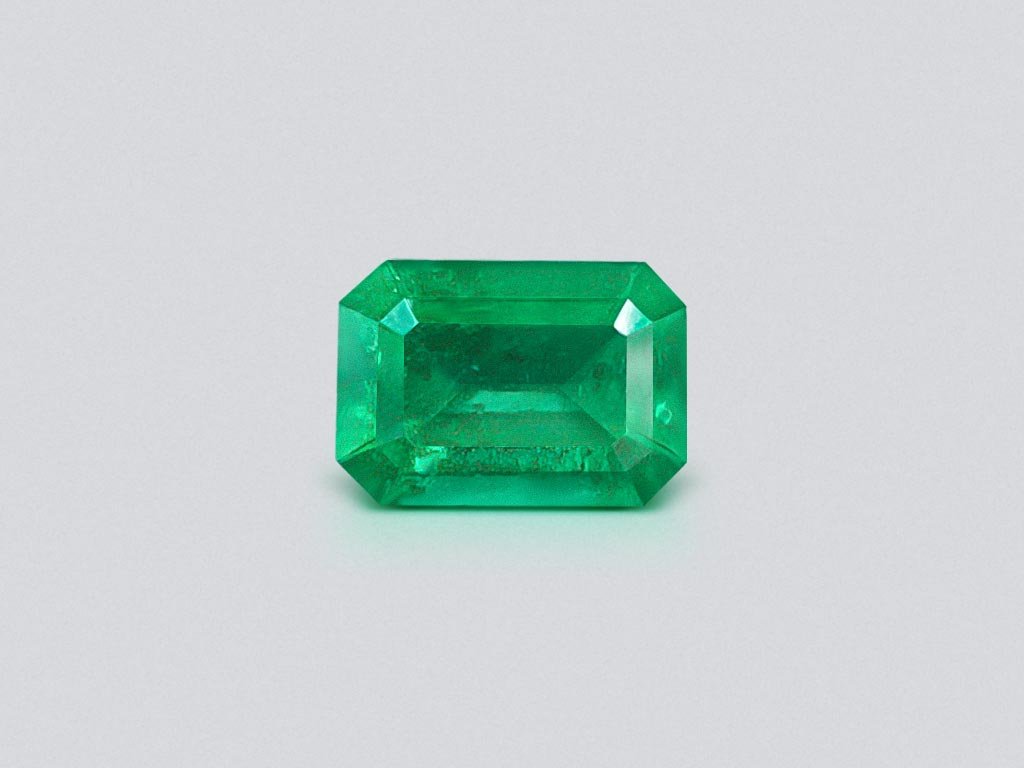 Kolumbianischer Smaragd Vivid Green, 1,71 Karat Image №1