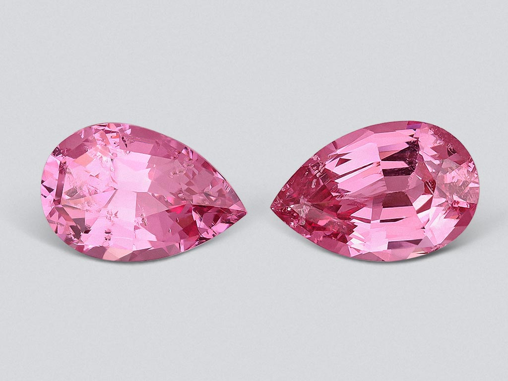 Pair of pink spinels in pear cut 5.26 carats, Tajikistan Image №1