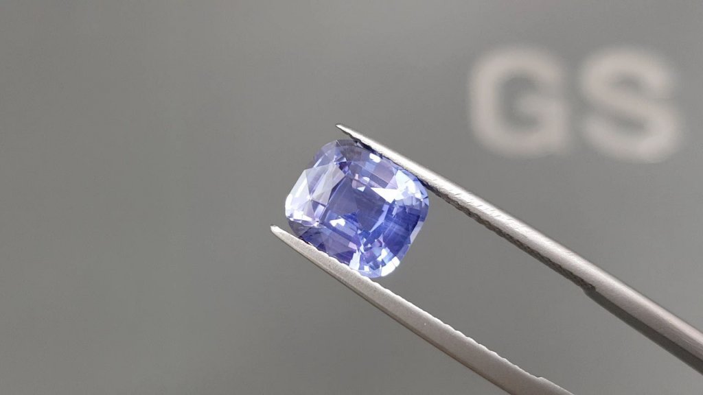 Unheated blue sapphire 3.58 carats in cushion cut, Sri Lanka Image №3