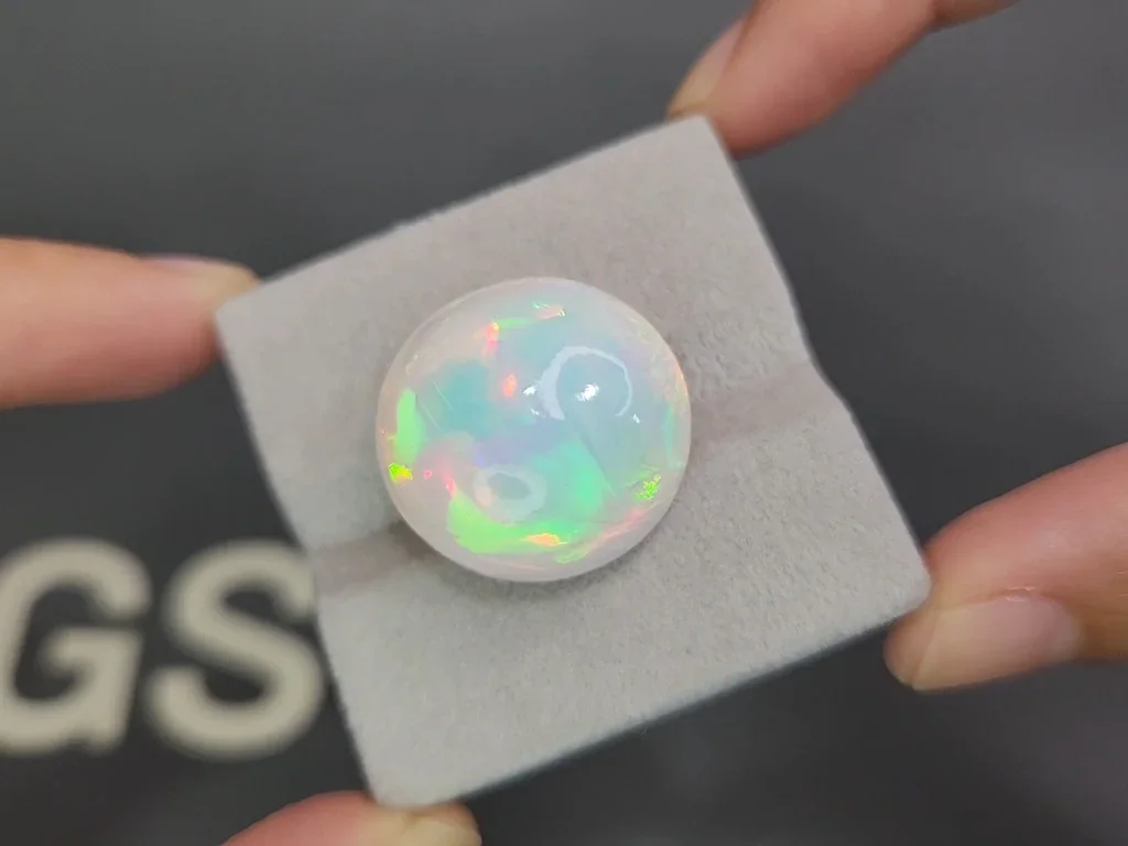 Ópalo blanco grande de talla redonda de 28,53 quilates, Etiopía Image №3