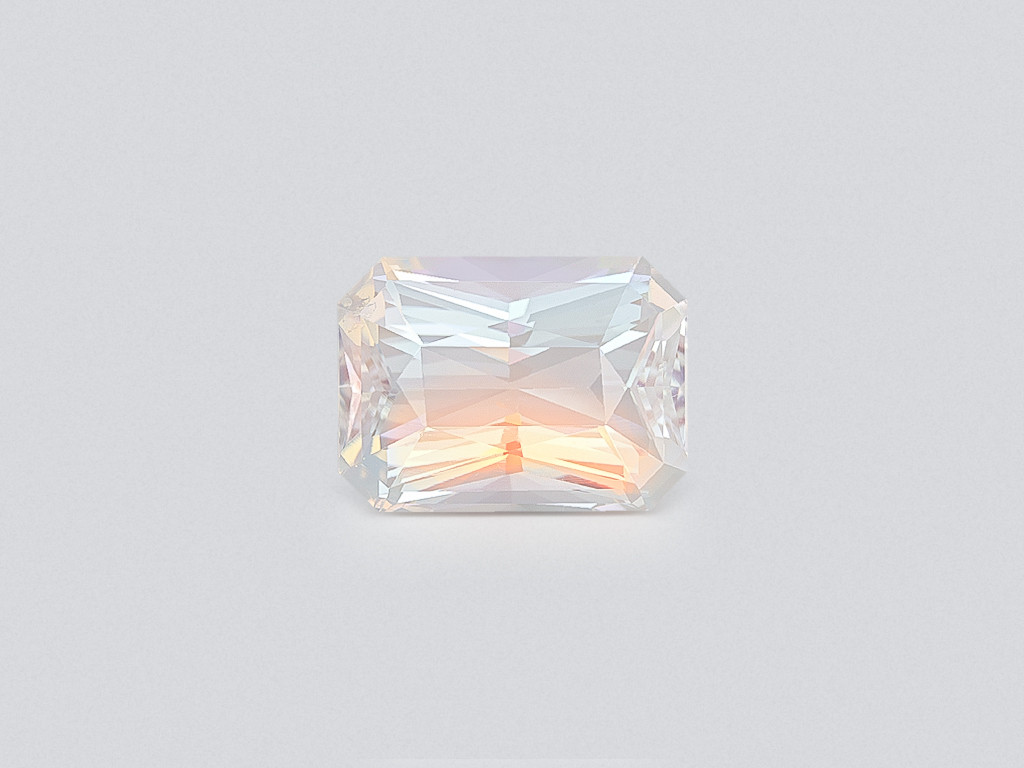 Regenbogen-mondstein im kissenschliff 11,93 carats, Madagaskar Image №1