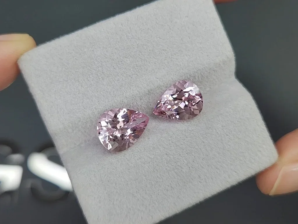 Pair of pink morganites in pear cut 4.77 carats, Madagascar  Image №4