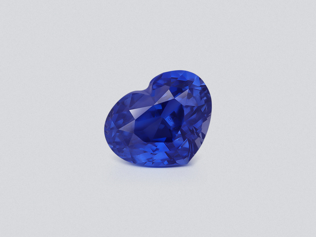 Saphir bleu bleuet taille cœur 4,57 carats, Sri Lanka Image №1