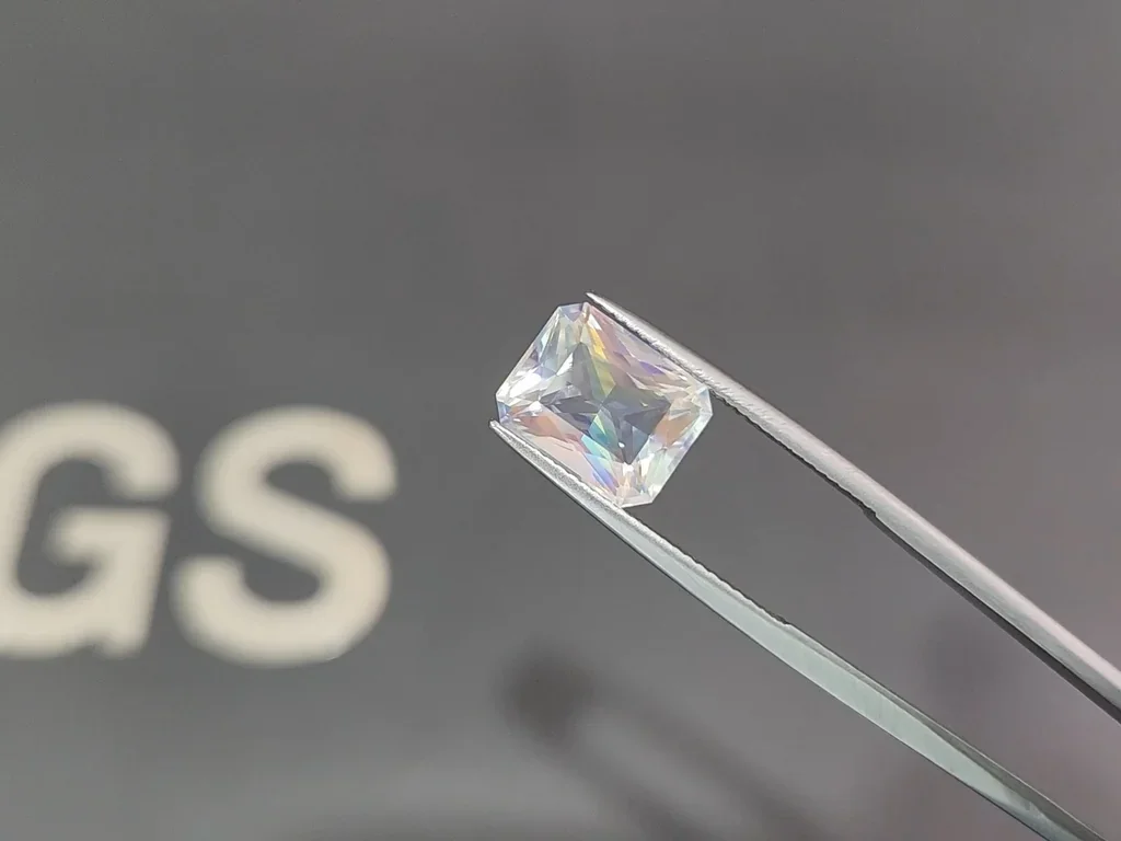 Rainbow moonstone radiant cut 5.33 carats, Madagascar Image №3