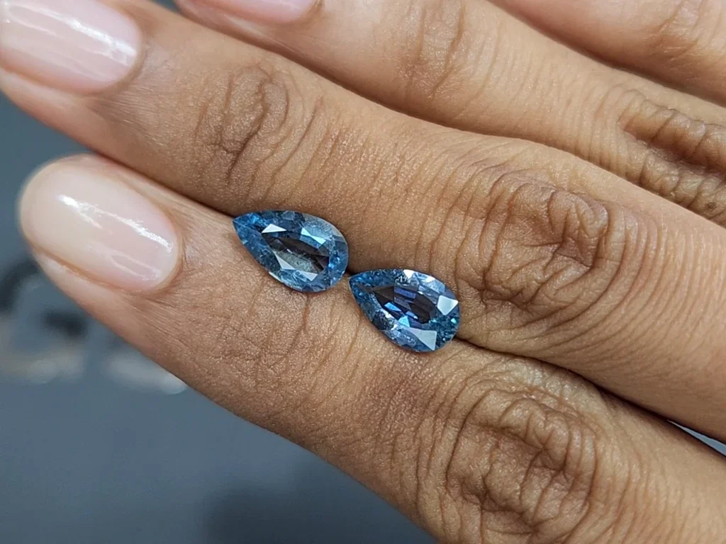 Paar Santa Maria aquamarine im tropfenschliff 2,81 karats, Madagaskar  Image №2