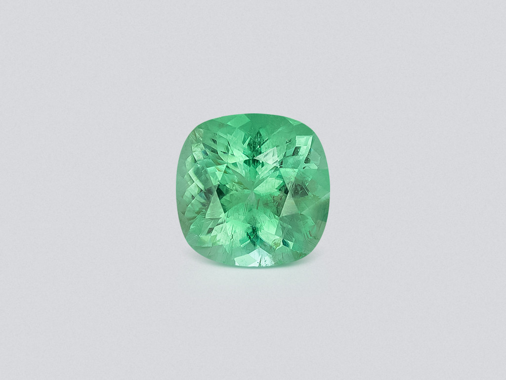 Tourmaline Paraiba vert néon, taille coussin, 9,17 carats, Mozambique Image №1